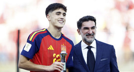 Besta ungstirni HM líkt við Gerard Pique