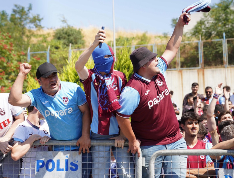 Myndir: Salah fékk rosalegar móttökur í Istanbúl