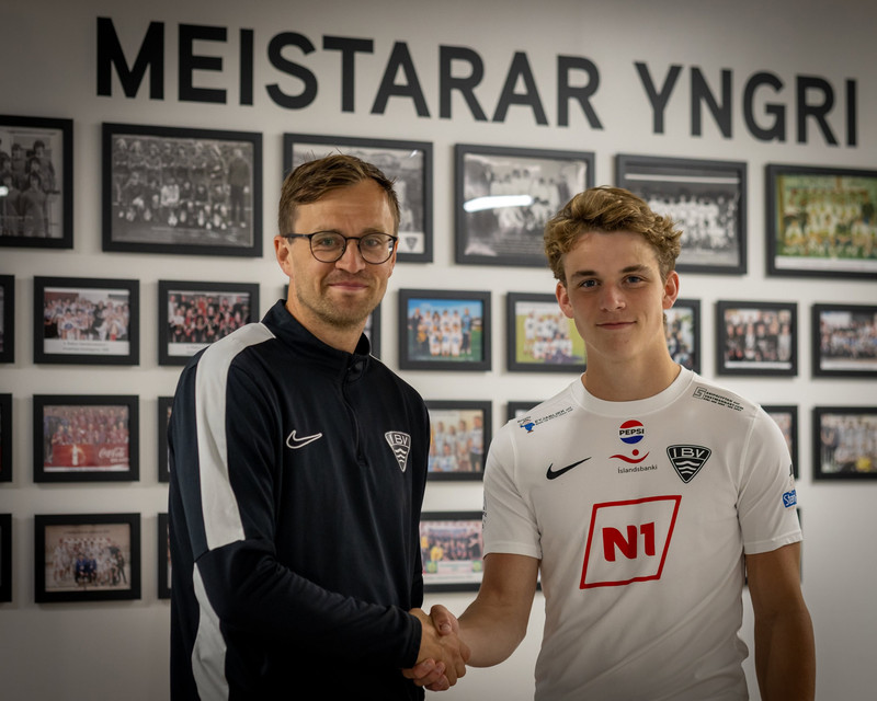 Aron Lucas er á láni hjá ÍBV sem er svo með kauprétt á leikmanninum.