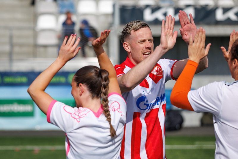 Myndir Treyjupartí í Bestu - Í Stoke treyjum eins og pabbar þeirra