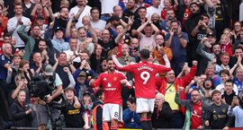 England: Bruno Fernandes með þrennu í sigri Man Utd