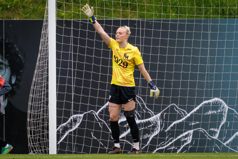Aldís Guðlaugsdóttir átti góðan leik í marki FH og segir liðið ætla til Þýskalands með það að markmiði að vinna Frankfurt.