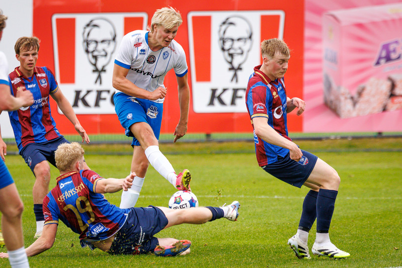 ÍR vann Leikni.
