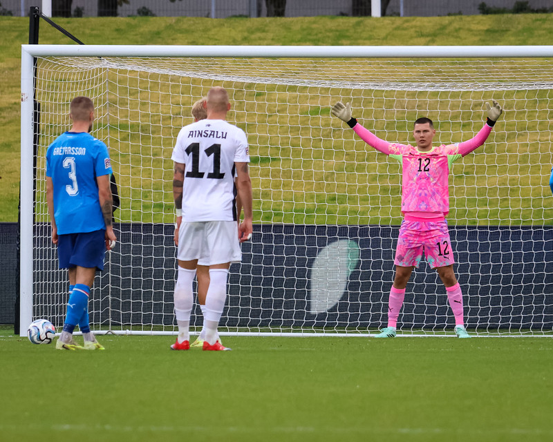 Hákon varði víti en Eistar jöfnuðu svo