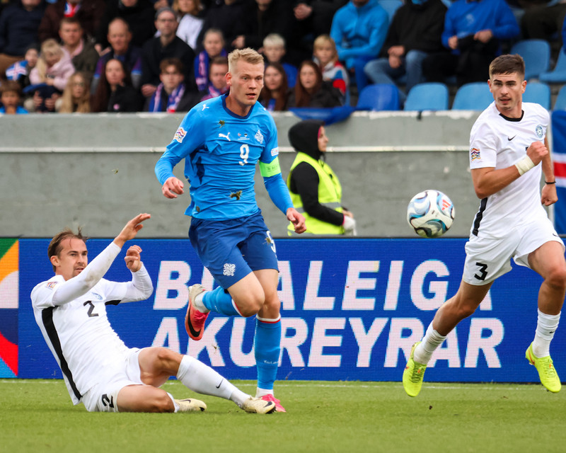 Myndaveisla: Ísland gerði jafntefli gegn Eistum