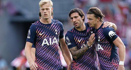 England í dag - Coventry heimsækir botnlið Tottenham