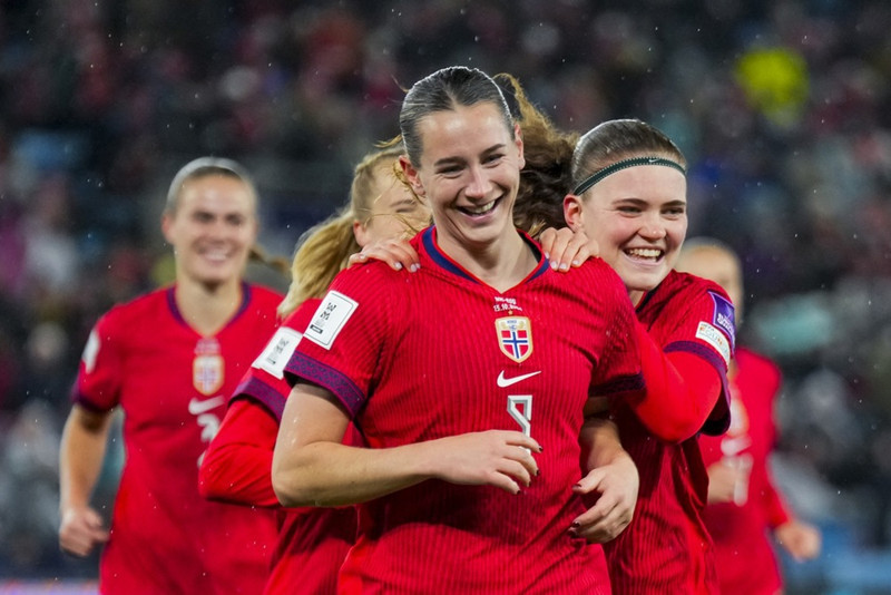 Elisabet Terland skoraði þrennu fyrir Noreg