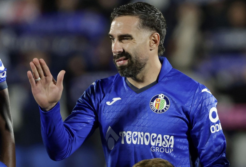 Spánn: Tíu leikmenn Getafe náðu í stig í fyrsta leik Carvajal
